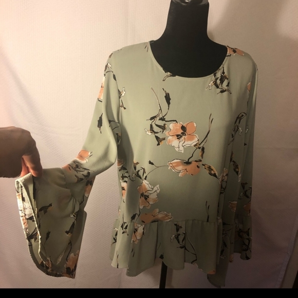 Gibson novelty top - Picture 4 of 9